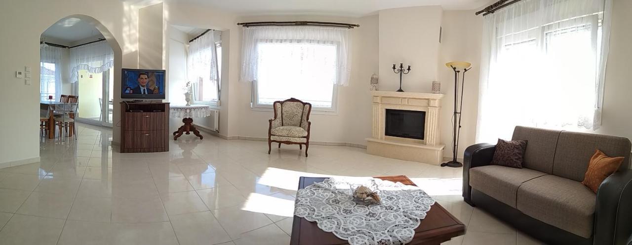 Great Sea View Apartment Kavala Bagian luar foto