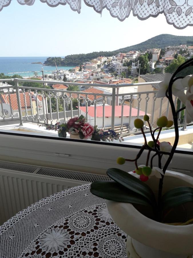 Great Sea View Apartment Kavala Bagian luar foto