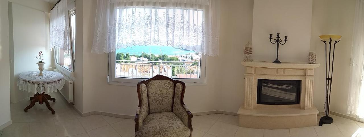 Great Sea View Apartment Kavala Bagian luar foto